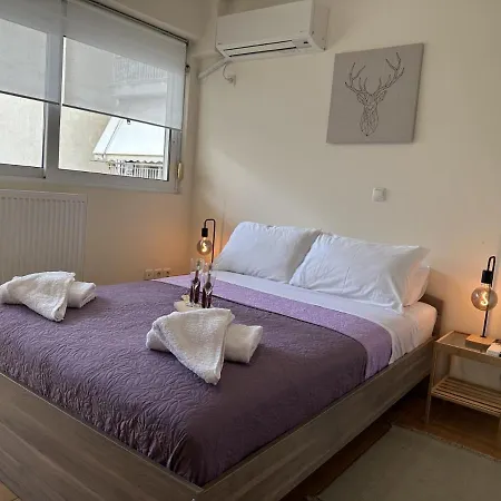 Ly Deluxe Atenas